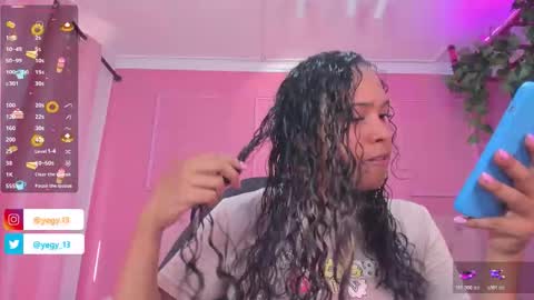 Snapshot of sweet_starxx chatting on 02.25.26 Yeileen online show from 02.25.26