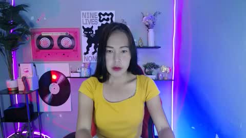 Snapshot of sweet_steffani chatting on 04.13.26 fuck online show from 04.13.26
