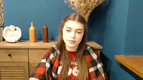 Snapshot of sweet_sugaaar chatting on 02.28.25 Rebecca online show from 02.28.25