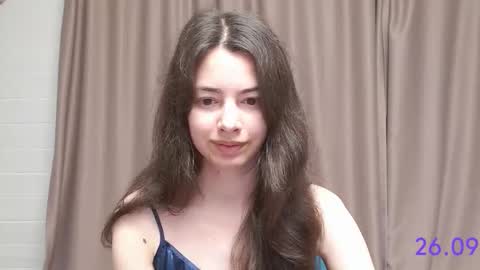 Snapshot of sweet_sweet_angel chatting on 09.26.25 Angel online show from 09.26.25