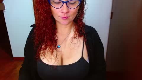Snapshot of sweet_tammyy chatting on 10.13.25 tammy IG stammy 36 online show from 10.13.25