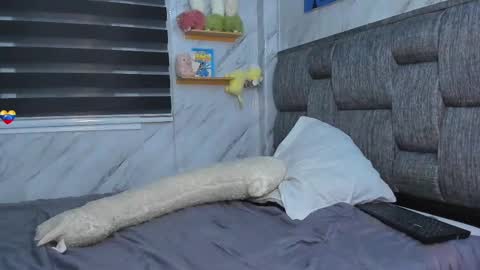 Isabella online show from 09.28.25