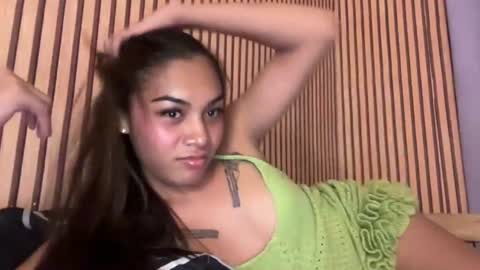 Snapshot of sweet_trishaxx chatting on 07.20.26 Trisha online show from 07.20.26