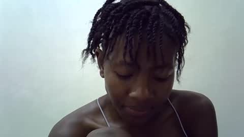 Snapshot of sweet_vee1 chatting on 03.07.26 Princess vee online show from 03.07.26