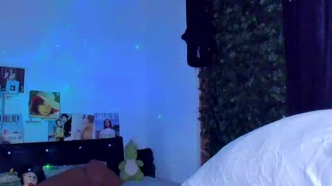Snapshot of sweet_vond chatting on 06.07.26 Steven independent model online show from 06.07.26