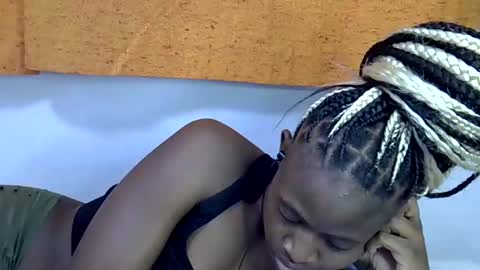 sweet_zarah online show from 02.06.26