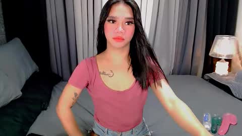 bea takashi  online show from 10.31.25