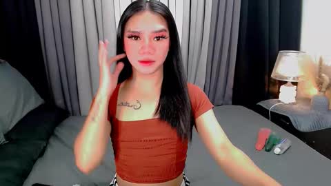 bea takashi  online show from 02.04.26