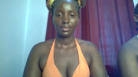 Snapshot of sweet_zuri3 chatting on 02.28.25 zuri online show from 02.28.25