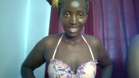 Snapshot of sweet_zuri3 chatting on 03.03.25 zuri online show from 03.03.25