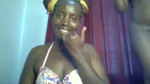 Snapshot of sweet_zuri3 chatting on 03.03.25 zuri online show from 03.03.25