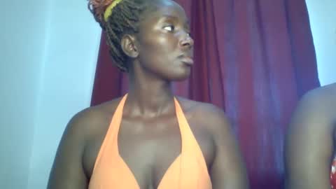 Snapshot of sweet_zuri3 chatting on 03.06.25 zuri online show from 03.06.25