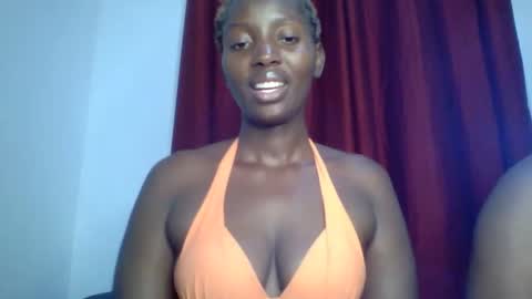 Snapshot of sweet_zuri3 chatting on 03.07.25 zuri online show from 03.07.25