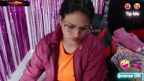 Snapshot of sweetalmaa chatting on 07.09.26 Alma online show from 07.09.26