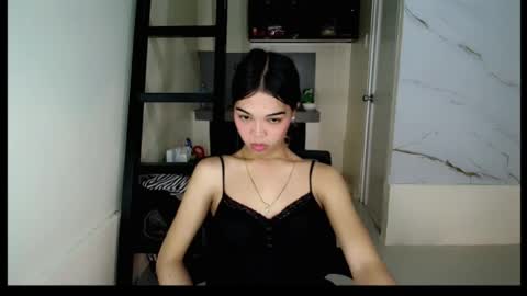 Scarlet online show from 07.17.26