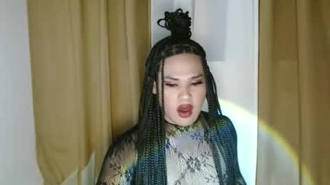 Snapshot of sweetasiangay chatting on 09.17.25 sweetasiangay online show from 09.17.25