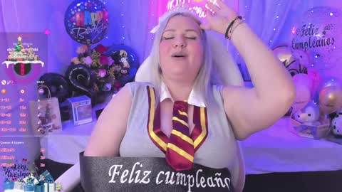 Snapshot of sweetbambi19 chatting on 12.21.24 Andrea  online show from 12.21.24