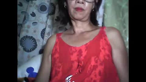 Snapshot of sweetbella24 chatting on 05.11.26 im anne online show from 05.11.26