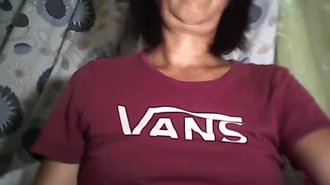 Snapshot of sweetbella24 chatting on 06.21.26 im anne online show from 06.21.26