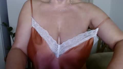 Diana online show from 02.12.25