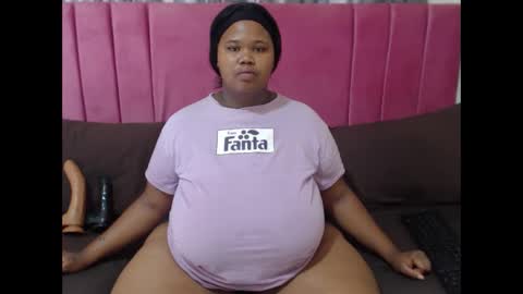 sweetbigmelons011 online show from 03.31.26