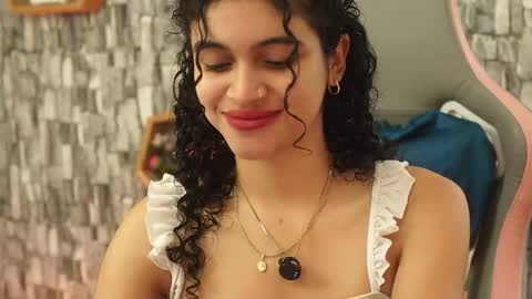Snapshot of sweetbonii chatting on 05.15.26 Salom independent model online show from 05.15.26