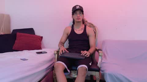 Snapshot of sweetbutspicy_ chatting on 06.09.26 sweetbutspicy online show from 06.09.26