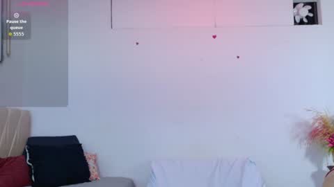 Snapshot of sweetbutspicy_ chatting on 06.27.26 sweetbutspicy online show from 06.27.26