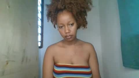 Snapshot of sweetcaramel2030 chatting on 12.05.24 caramel online show from 12.05.24