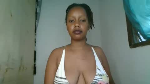 Snapshot of sweetcaramel2030 chatting on 12.09.24 caramel online show from 12.09.24