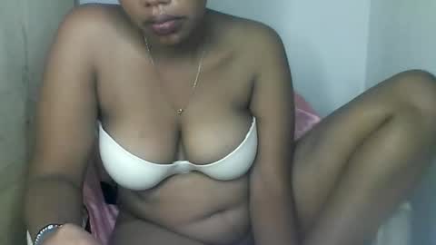 Snapshot of sweetcaramel2030 chatting on 01.02.25 caramel online show from 01.02.25