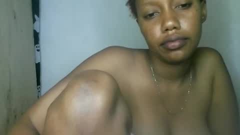 Snapshot of sweetcaramel2030 chatting on 01.02.25 caramel online show from 01.02.25