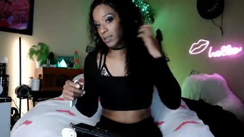 Snapshot of sweetcarimilla83 chatting on 01.13.26 Jillian online show from 01.13.26