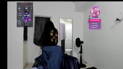 Snapshot of sweetcatallina chatting on 05.26.26 sweetcatallina online show from 05.26.26