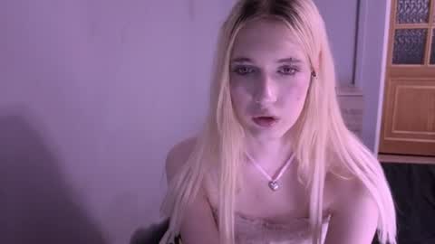 Snapshot of sweetcrystalll chatting on 07.06.26 sweetcrystalll online show from 07.06.26