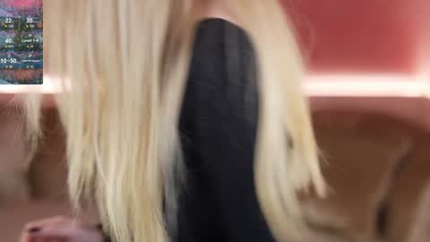 Snapshot of sweetdesiree_ chatting on 12.01.24 Amelia online show from 12.01.24