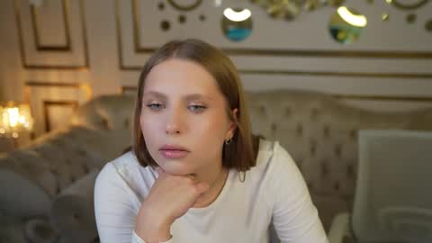 Snapshot of sweetdesiree_ chatting on 09.17.25 Amelia online show from 09.17.25