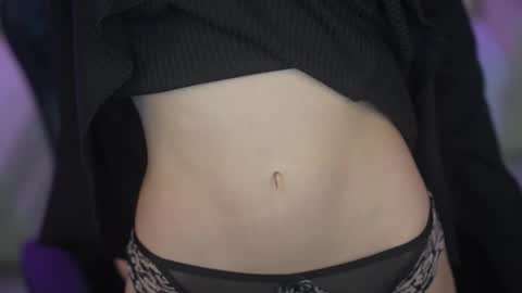 Snapshot of sweetdesiree_ chatting on 10.09.25 Amelia online show from 10.09.25