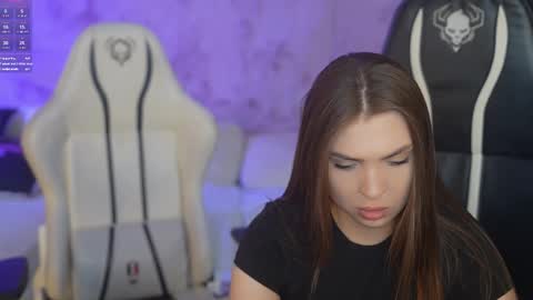 Snapshot of sweetdesiree_ chatting on 10.15.25 Amelia online show from 10.15.25