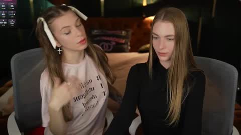 Snapshot of sweetdesiree_ chatting on 10.15.25 Amelia online show from 10.15.25