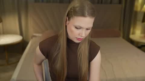 Snapshot of sweetdesiree_ chatting on 11.26.25 Amelia online show from 11.26.25