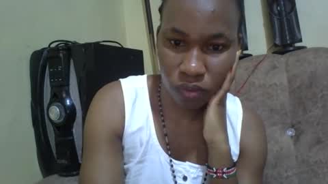 sweetdiva2012 online show from 10.25.25