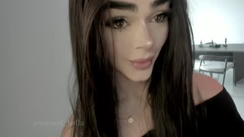 Snapshot of sweetest_bella chatting on 05.01.26 Bella online show from 05.01.26