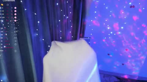 Snapshot of sweetfoyou chatting on 11.12.25 sweetfoyou online show from 11.12.25