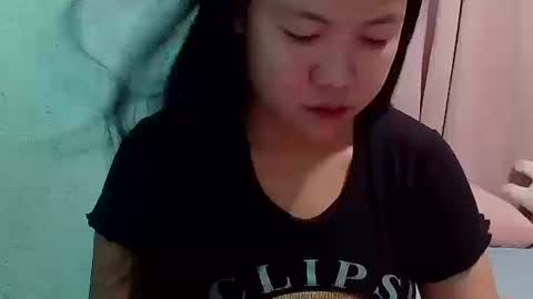 Snapshot of sweetgal_mica chatting on 12.16.25 sweetgal_mica online show from 12.16.25