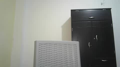 Snapshot of sweetgirl213742 chatting on 12.29.24 Victoria Santos online show from 12.29.24