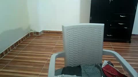 Snapshot of sweetgirl213742 chatting on 03.05.25 Victoria Santos online show from 03.05.25