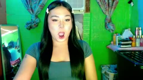 Snapshot of sweetgirl_kathy chatting on 04.24.26 Kathy online show from 04.24.26