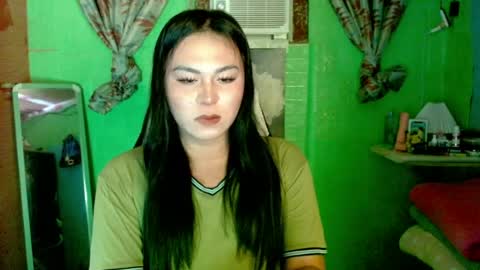 Snapshot of sweetgirl_kathy chatting on 05.01.26 Kathy online show from 05.01.26