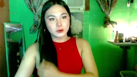 Snapshot of sweetgirl_kathy chatting on 05.05.26 Kathy online show from 05.05.26